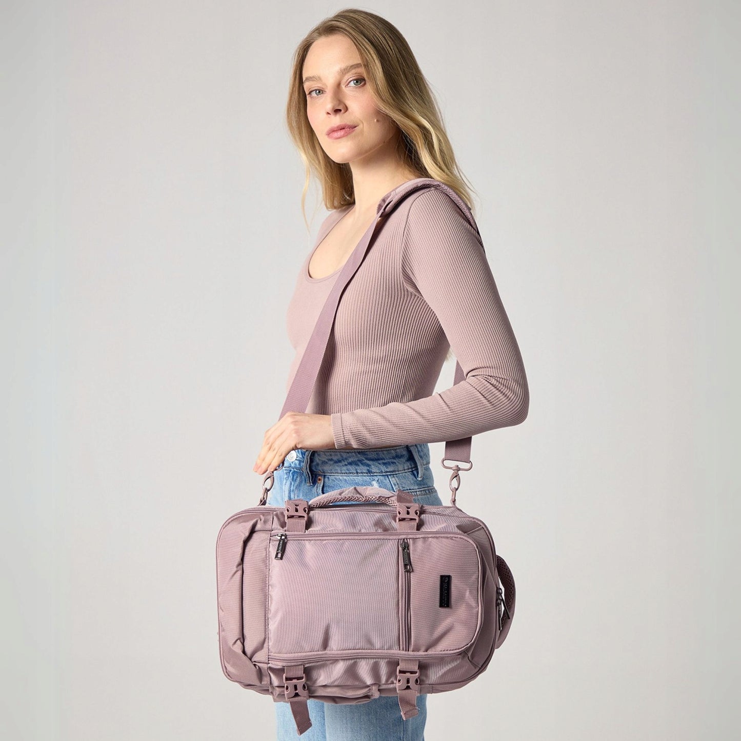 Pink Cabin Travel Backpack 40x20x25 | Hand Luggage for Ryanair & WizzAir – Zagatto